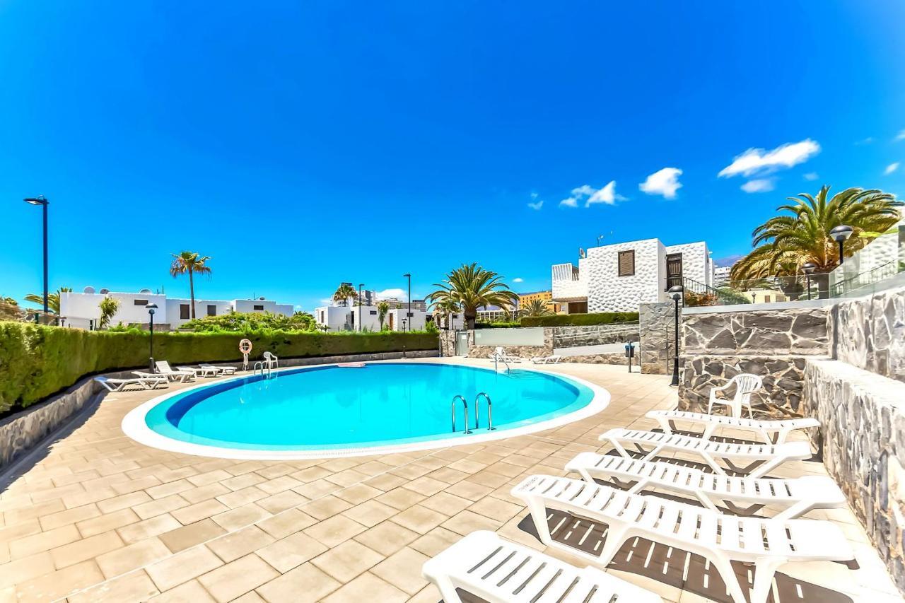 Apartment Near Playa De Las Americas With Wifi And Pool, Tenerife Sur Buitenkant foto