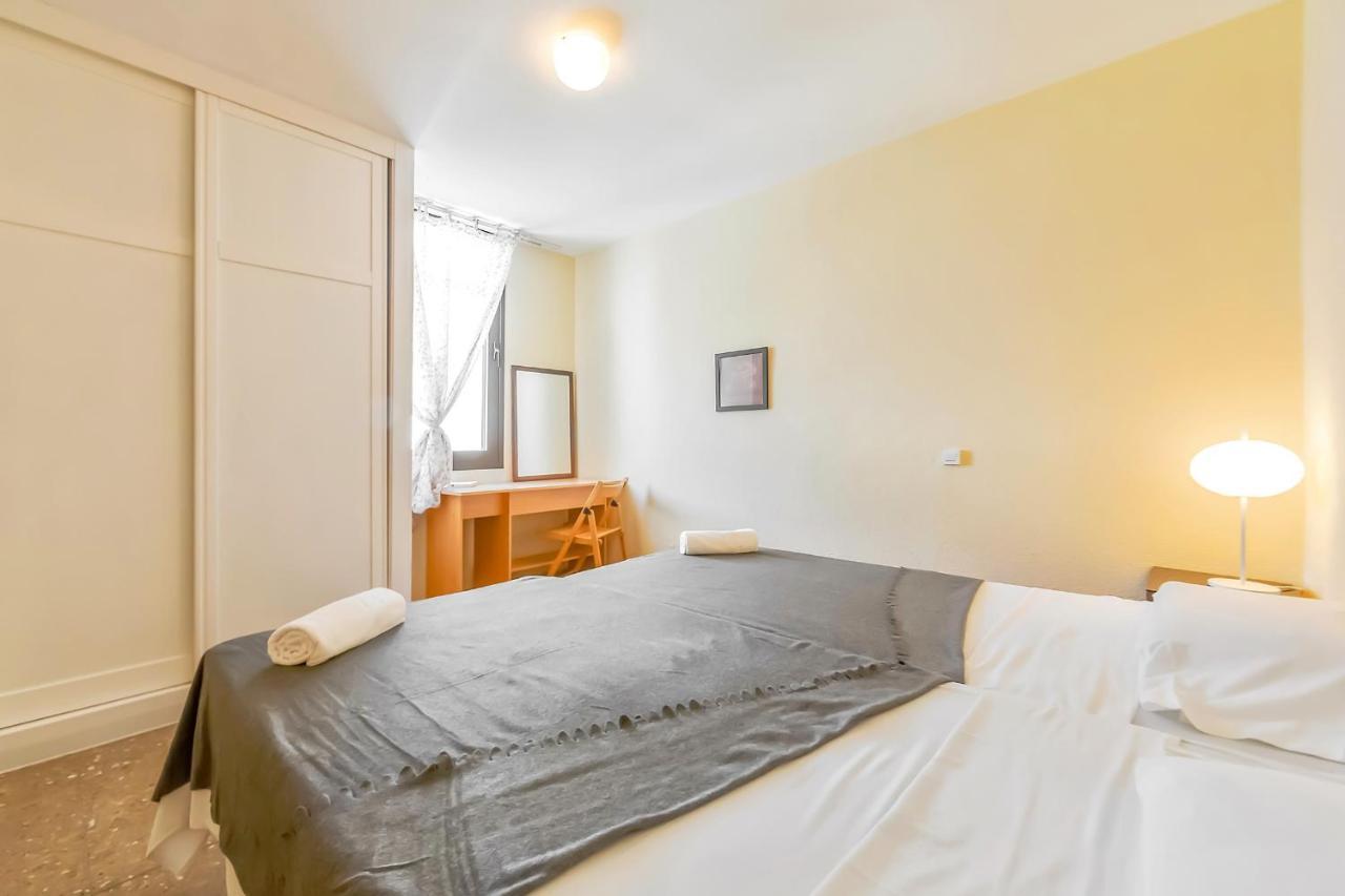 Apartment Near Playa De Las Americas With Wifi And Pool, Tenerife Sur Buitenkant foto
